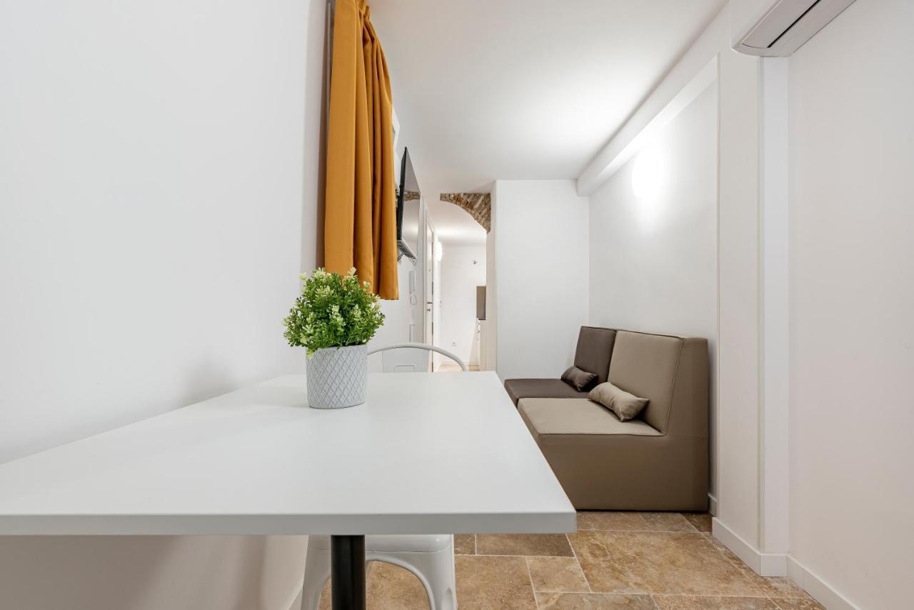 Apartamento Bajo Interior Sin Ventana En Barri Port Maritim Tarragona Exterior foto