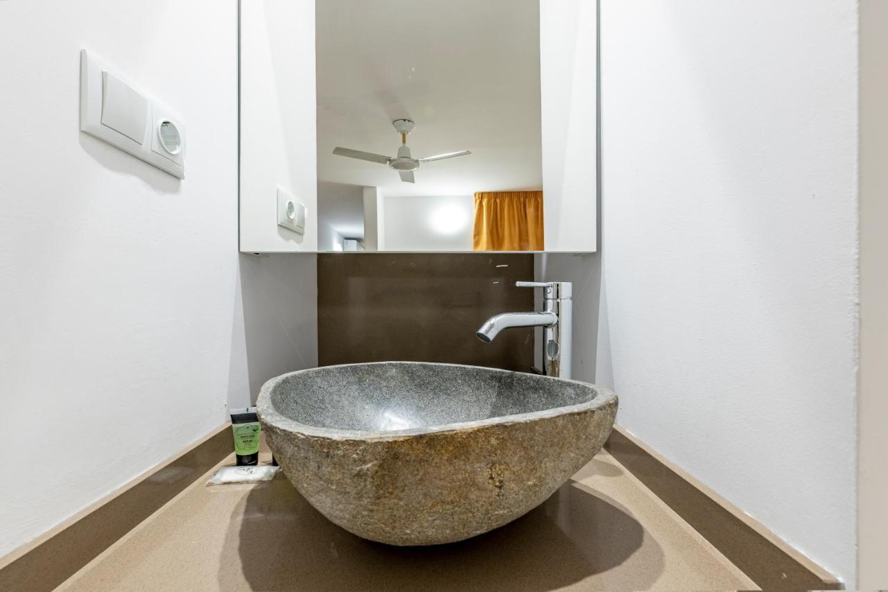 Apartamento Bajo Interior Sin Ventana En Barri Port Maritim Tarragona Exterior foto